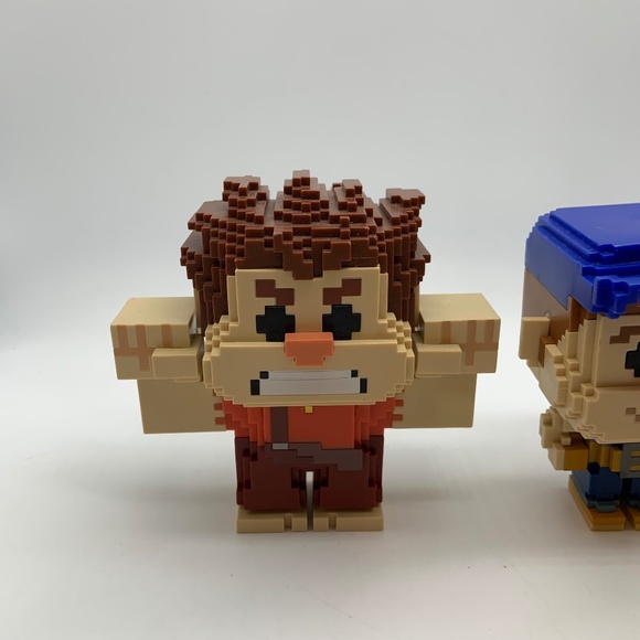 Funko Disney Wreck-It Ralph and Fix it Felix Summer Convention Figures Set of 2 - Picture 2 of 14